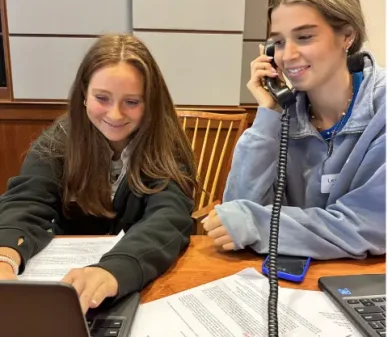 Student phonathon fundraisers